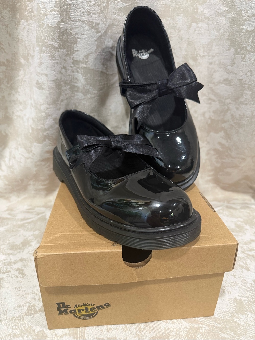 Doc Martens Black Patent Mary Jane Flats Velcro Straps with Bows Maccy II